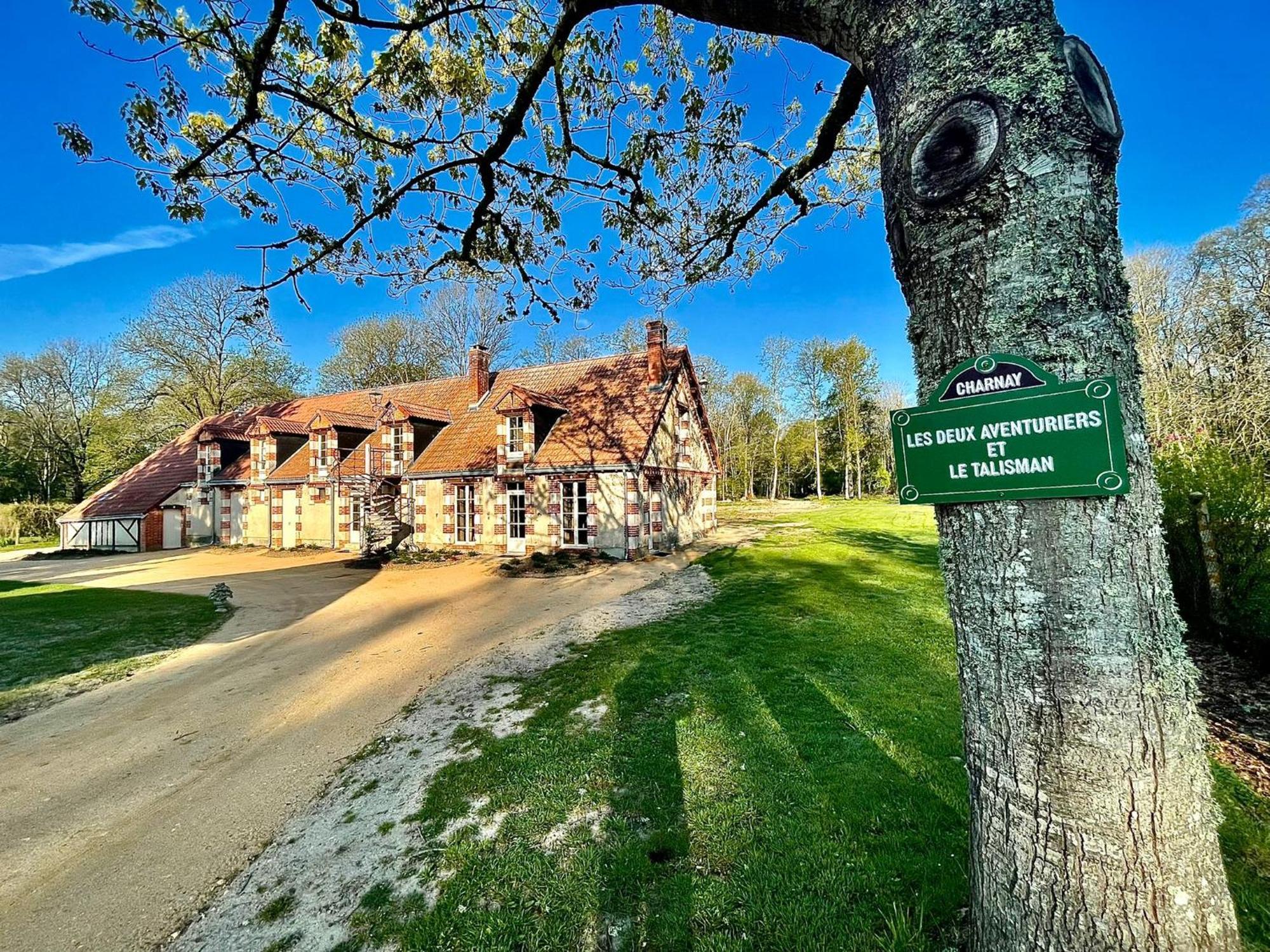 Domaine De Charnay - Charme Et Confort Dans Un Environnement D'Exception Vierzon Exteriér fotografie
